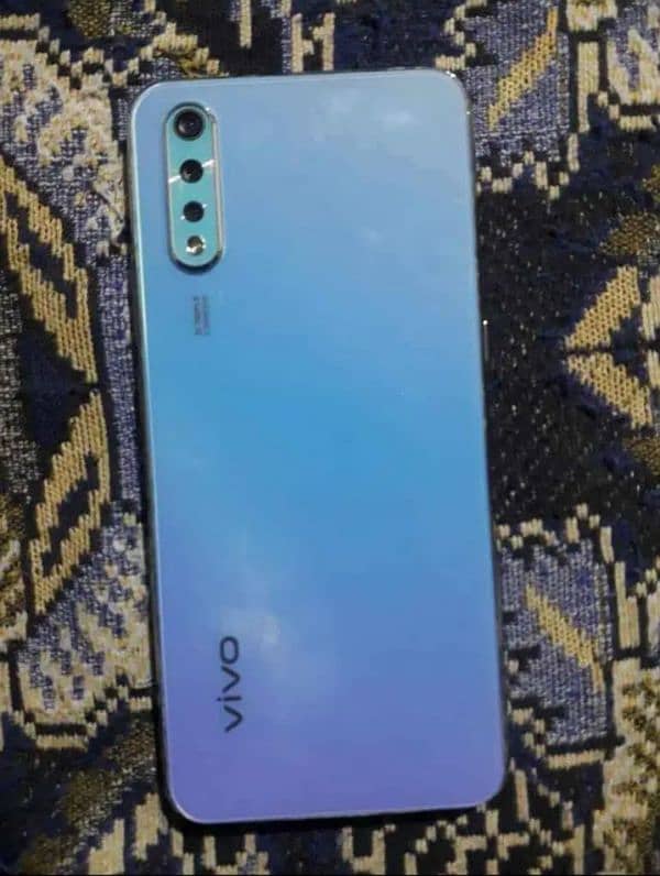 Vivo s1 4.128. gb original phone 03297531983 2