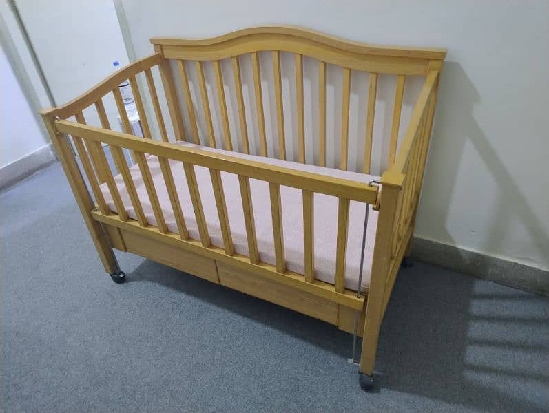 Baby cot / kids cot /wooden cot / baby cart / baby bed 3