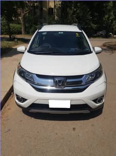 Honda BR-V Model 2019(Almost Genuine Condition)