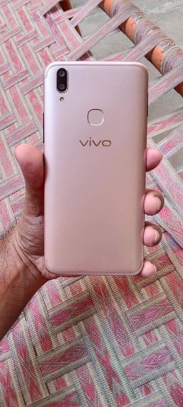 vivo mobile ram 4 rom 32 pta offical approve front side minor crack 8