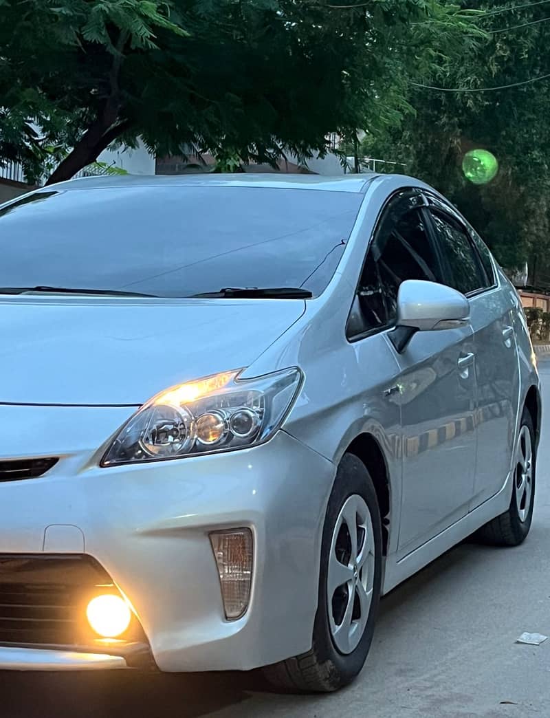 Toyota Prius 2013 11