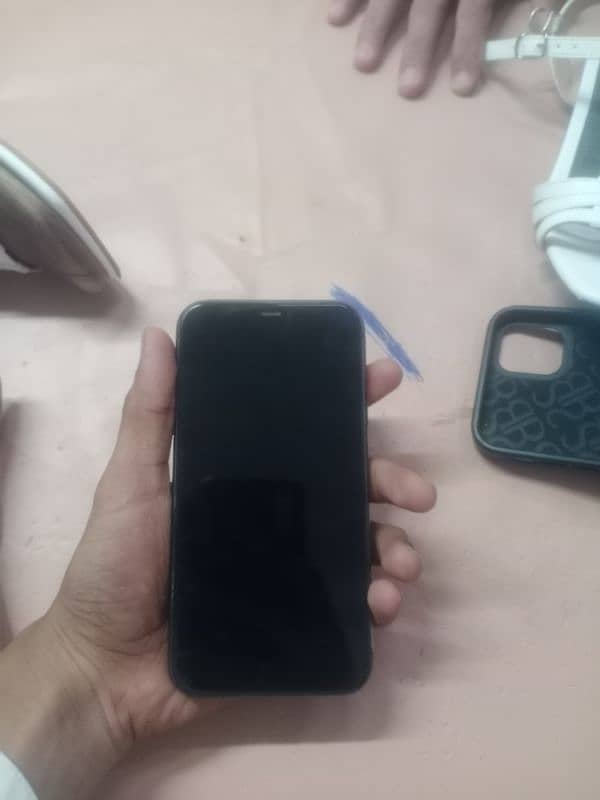 iPhone 11 non pta 0