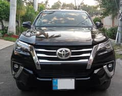 Toyota Fortuner V 2021