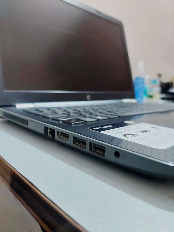 HP Probook laptop i3 7th gen 3