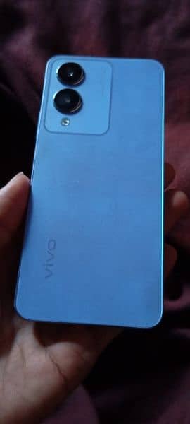 vivo y17s    6+6.128 ok mobile only glas change 1