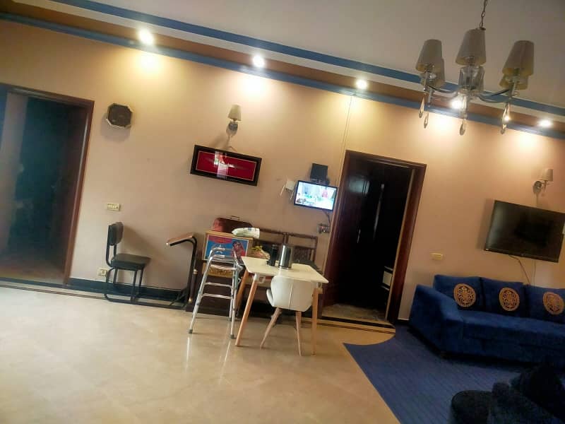 22 Marla Beautiful House available for Sale DHA phase 4 ff 4