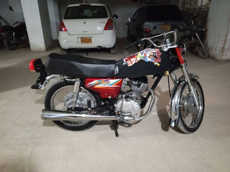 Honda CG125 up for sale 4