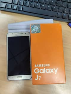 Samsung Galaxy J7