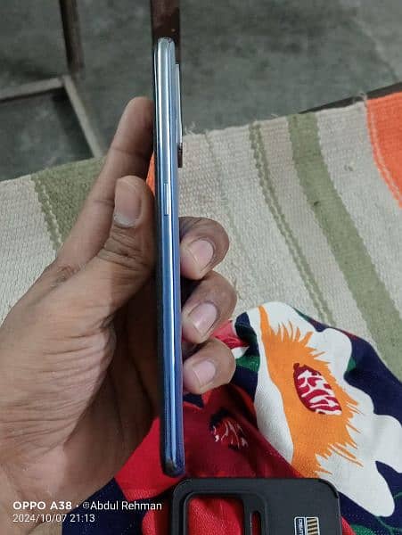 oppo f19 6 gb 128 gb condition 10/9 box charj sath h 3