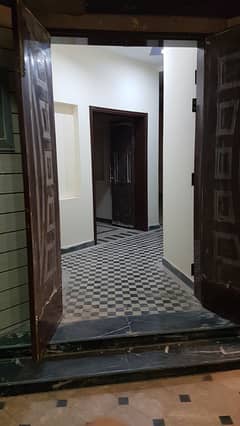 10 Marla Lower Portion For Rent In Central Park Housing Scheme 0