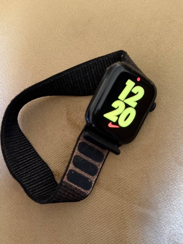 apple watch series 8 0