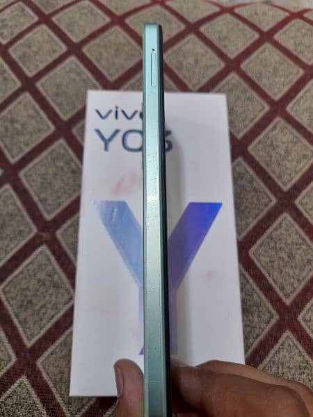 Vivo Y03 condition 10/10 Memory 4+4/128 2