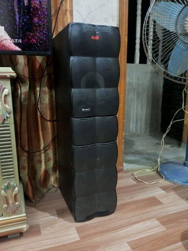 LCD and speaker for sale 3