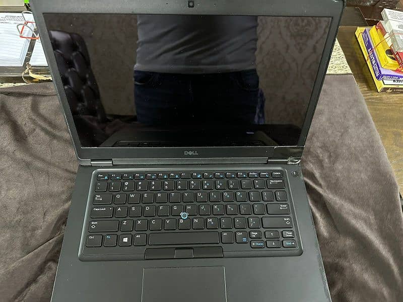 Dell latitude 5790 touch screen i5 laptop 8