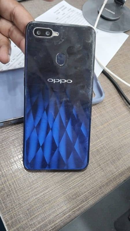 oppo F9 1