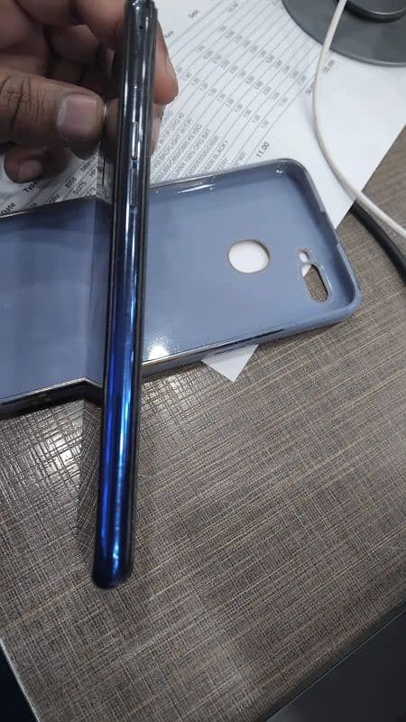 oppo F9 5