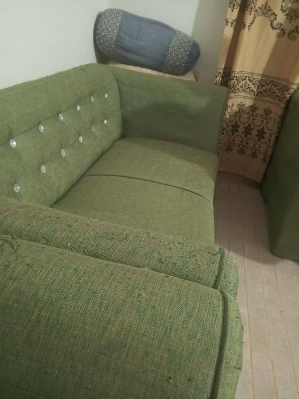 7seater sofa 0