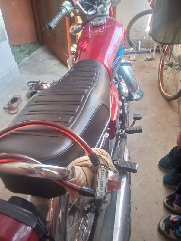 HONDA BIKE 125 for sale 8