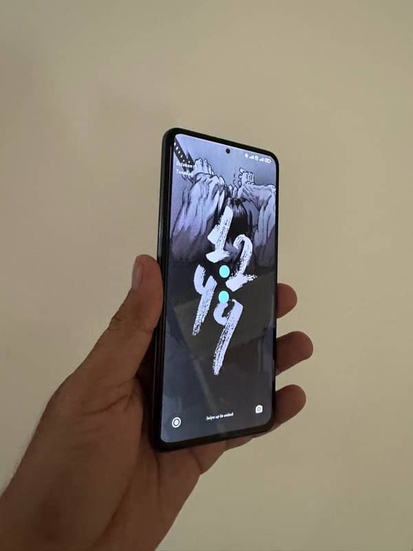 poco f3 5g 256/8+8gb  non Pta  dual sim 3