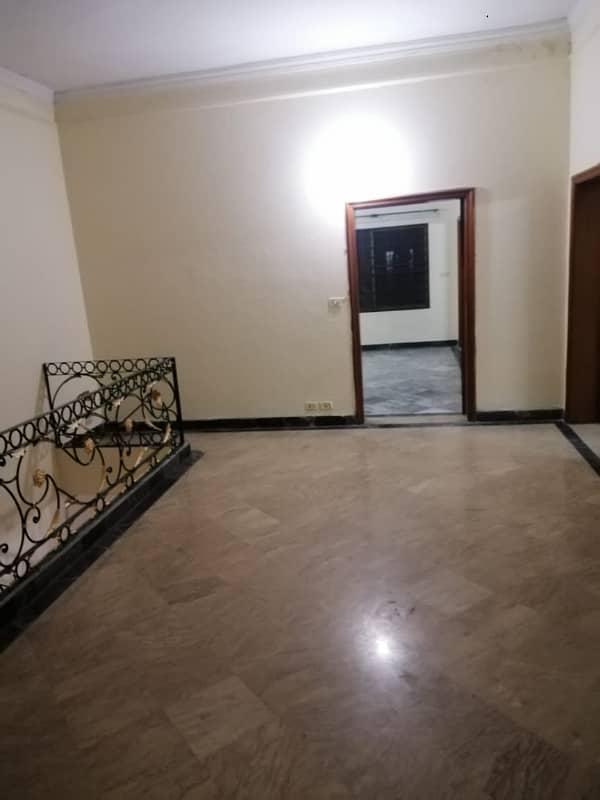 10 marla house for sale facing park wapda town k2 block 3