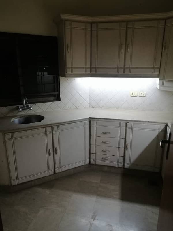 10 marla house for sale facing park wapda town k2 block 8