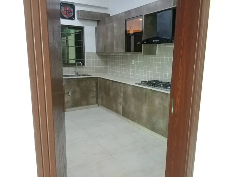 Brand New 3 Bed Apt Available for Sale in Askari 11 Lahore 29