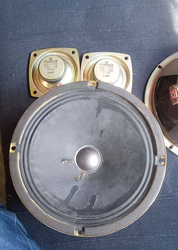 Original Pioneer speakers 8