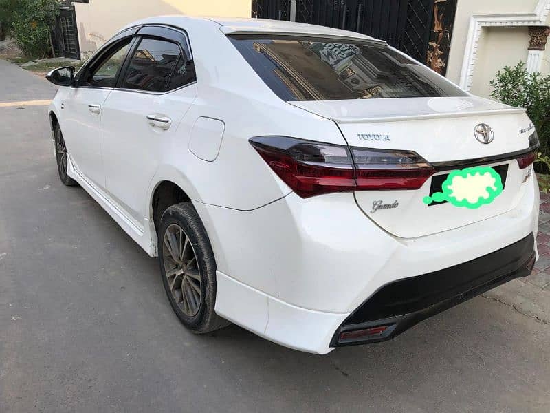 Toyota Altis Grande 2018 3