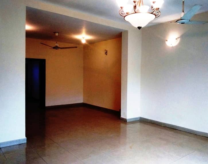 Spacious House Is Available In Askari 10 For rent 0