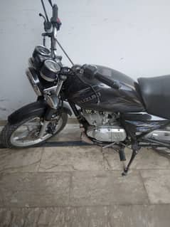 Suzuki Gs 150 in very good condition 1 hand used 0