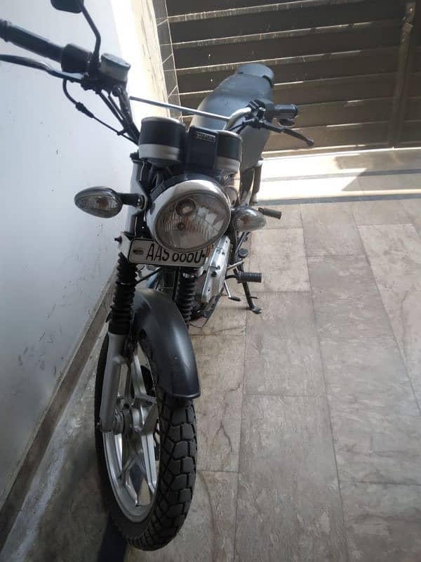 Suzuki Gs 150 in very good condition 1 hand used 1