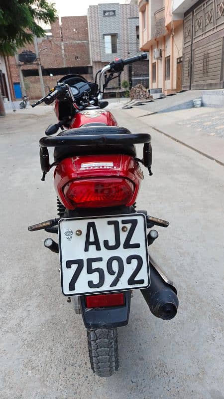 Suzuki GD 110 3