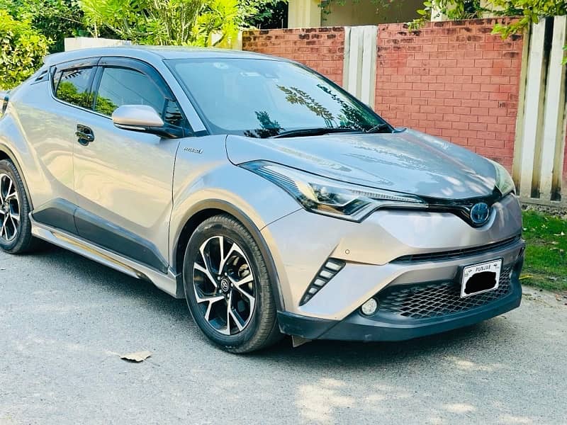 Toyota C-HR 2018 1