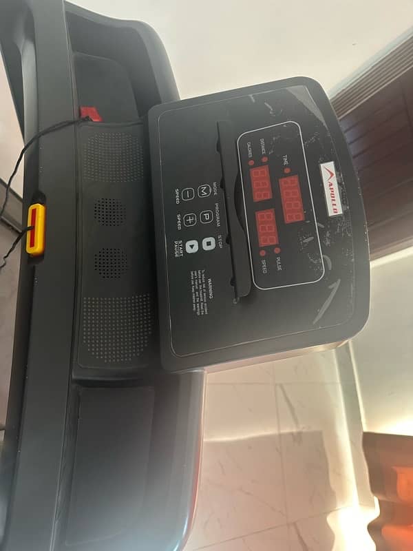 Apollo  Treadmill like brand new 1