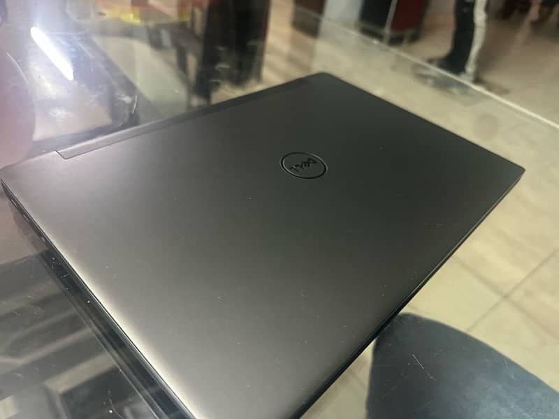 Dell Latitude 7370 (M5 6th generation) 4