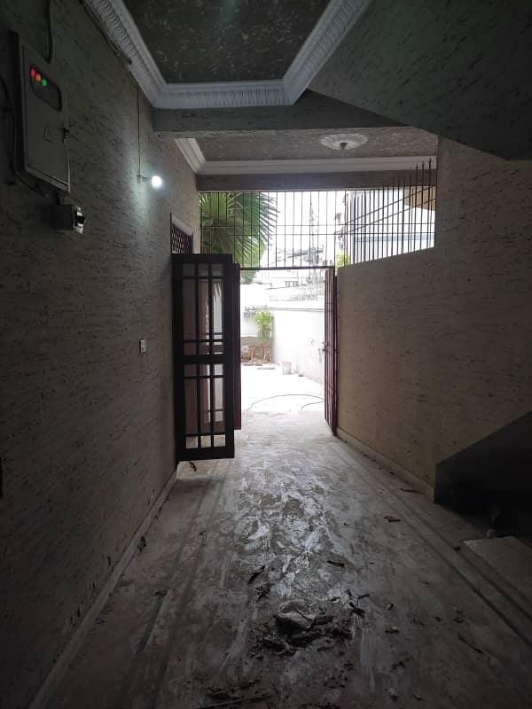 Centrally Located Prime Location House Available In North Nazimabad - Block D For Sale 16