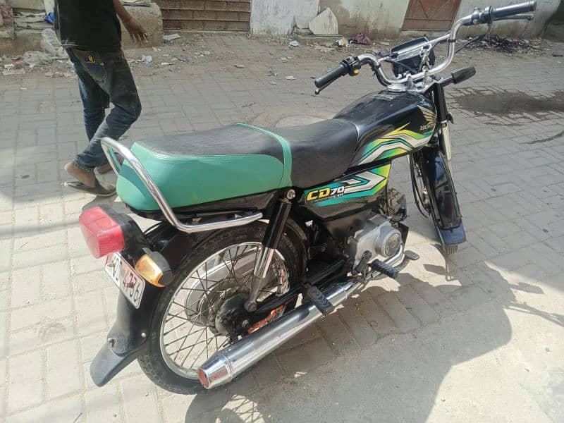 honda 70 2023 7 month karachi registerd new condition nut to nut geni 6