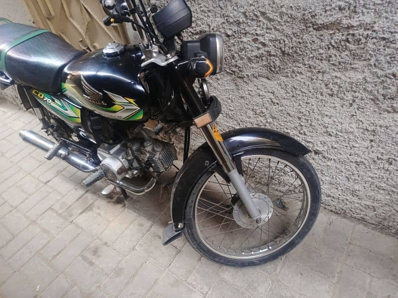 honda 70 2023 7 month karachi registerd new condition nut to nut geni 11