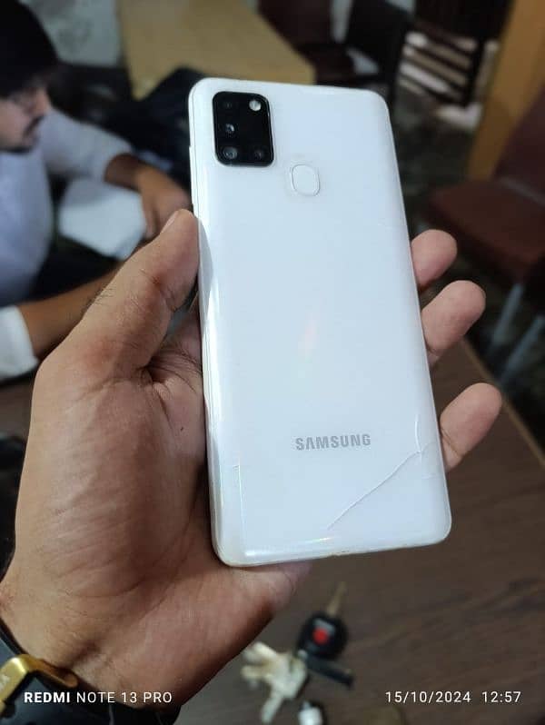 Samsung A21s 4