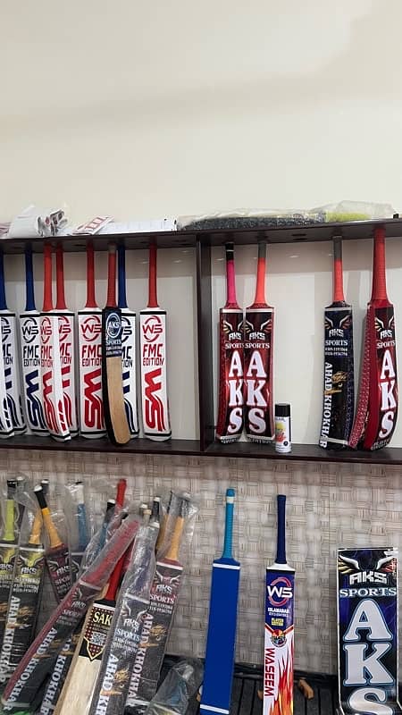 wooden Handle bat/SAKI tape bal bats/available stock 5