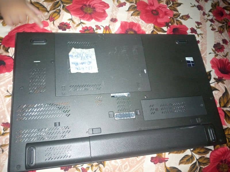 Lenovo Thinkpad laptop (Workstation) 1