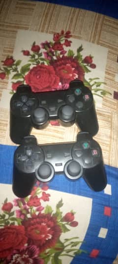 2.4G WIRELESS CONTROLLER GAMEPAD URGEN SALE  pH: 03174035878 0