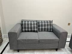 sofa set + table 0