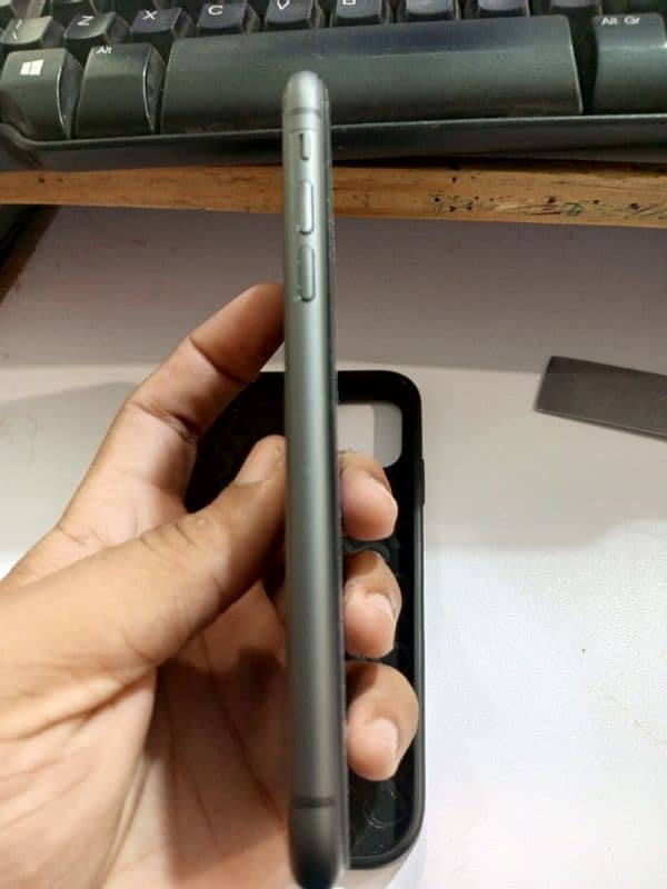 iphone 11 jv non pta 03240298929 3