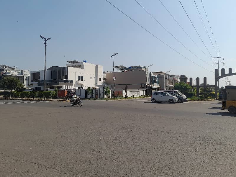 Prime Location In Master City Housing Scheme 5 Marla Residential Plot For sale 2