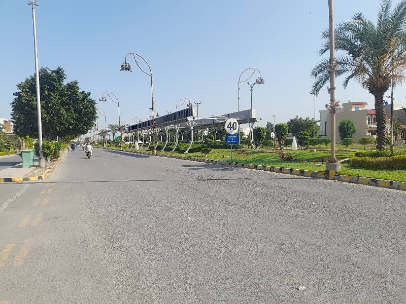 Prime Location In Master City Housing Scheme 5 Marla Residential Plot For sale 6