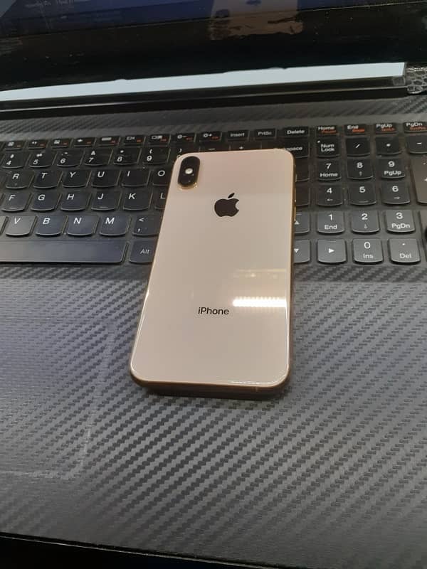 iPhone XS 64GB Dual PTA with Box 7