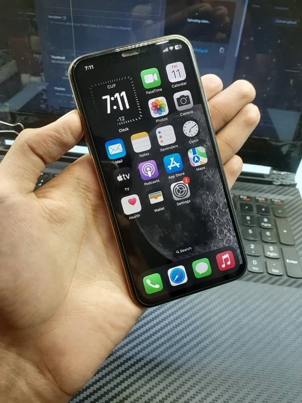 iPhone XS 64GB Dual PTA with Box 12