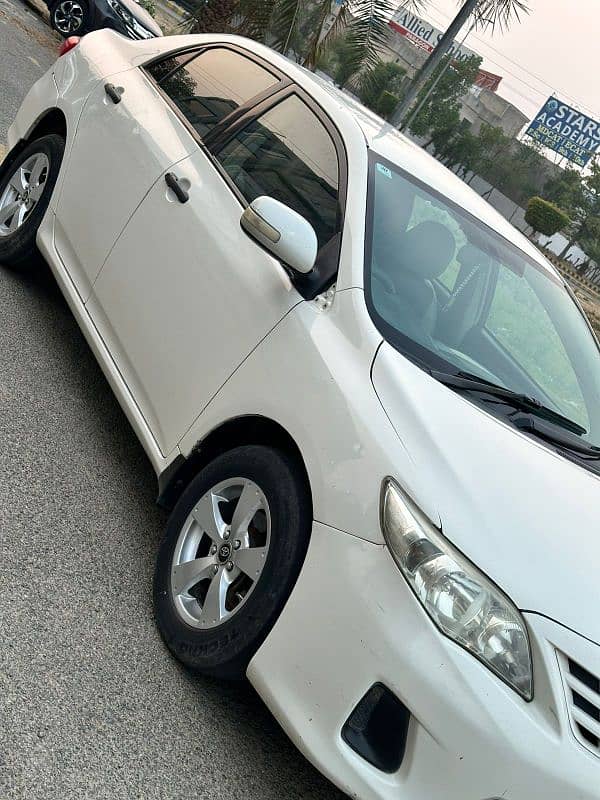 Toyota Corolla XLI 2012 3