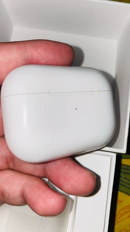 Airpods pro 2nd generation, warranty available 2